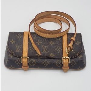 SOLD - Louis Vuitton Vintage Marelle Belt Bag